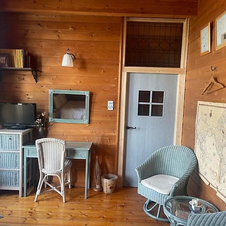 Carrefour Guesthouse カルフール ゲストハウス Toyama Station Dış mekan fotoğraf