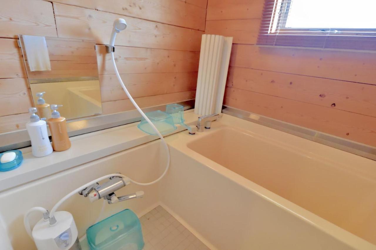 Carrefour Guesthouse カルフール ゲストハウス Toyama Station Dış mekan fotoğraf