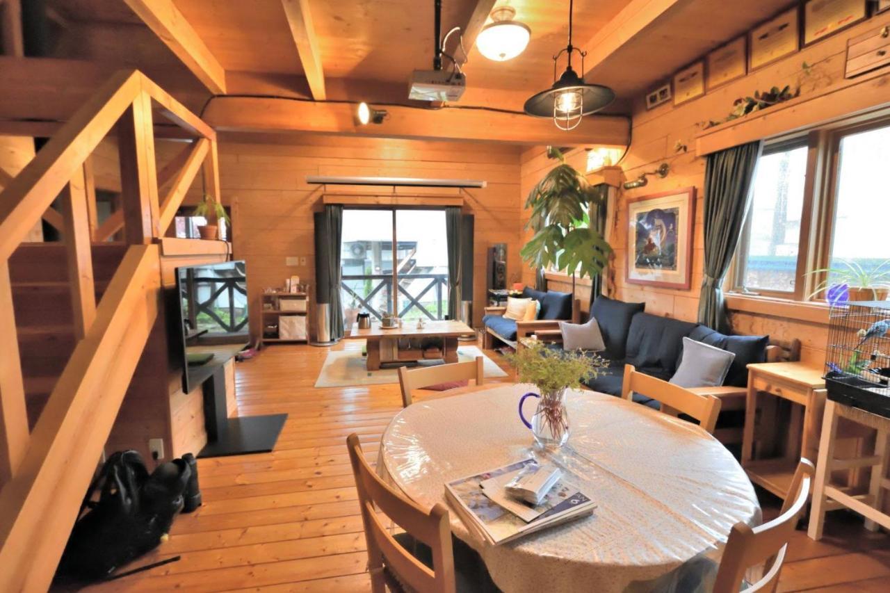 Carrefour Guesthouse カルフール ゲストハウス Toyama Station Dış mekan fotoğraf
